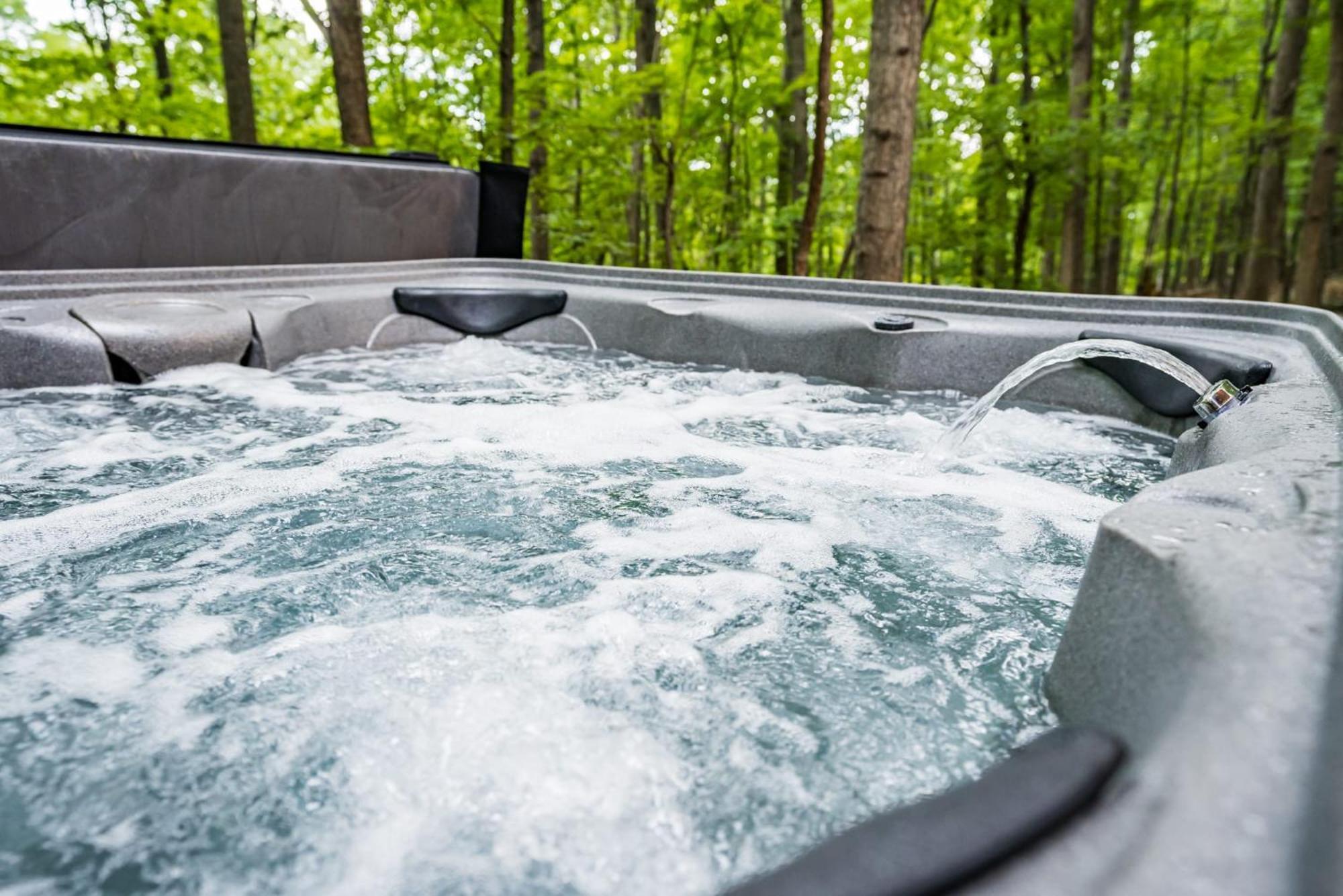 Mountaintop Views, Hot Tub, Deck, Fire Pit & Wifi Augusta Exteriör bild
