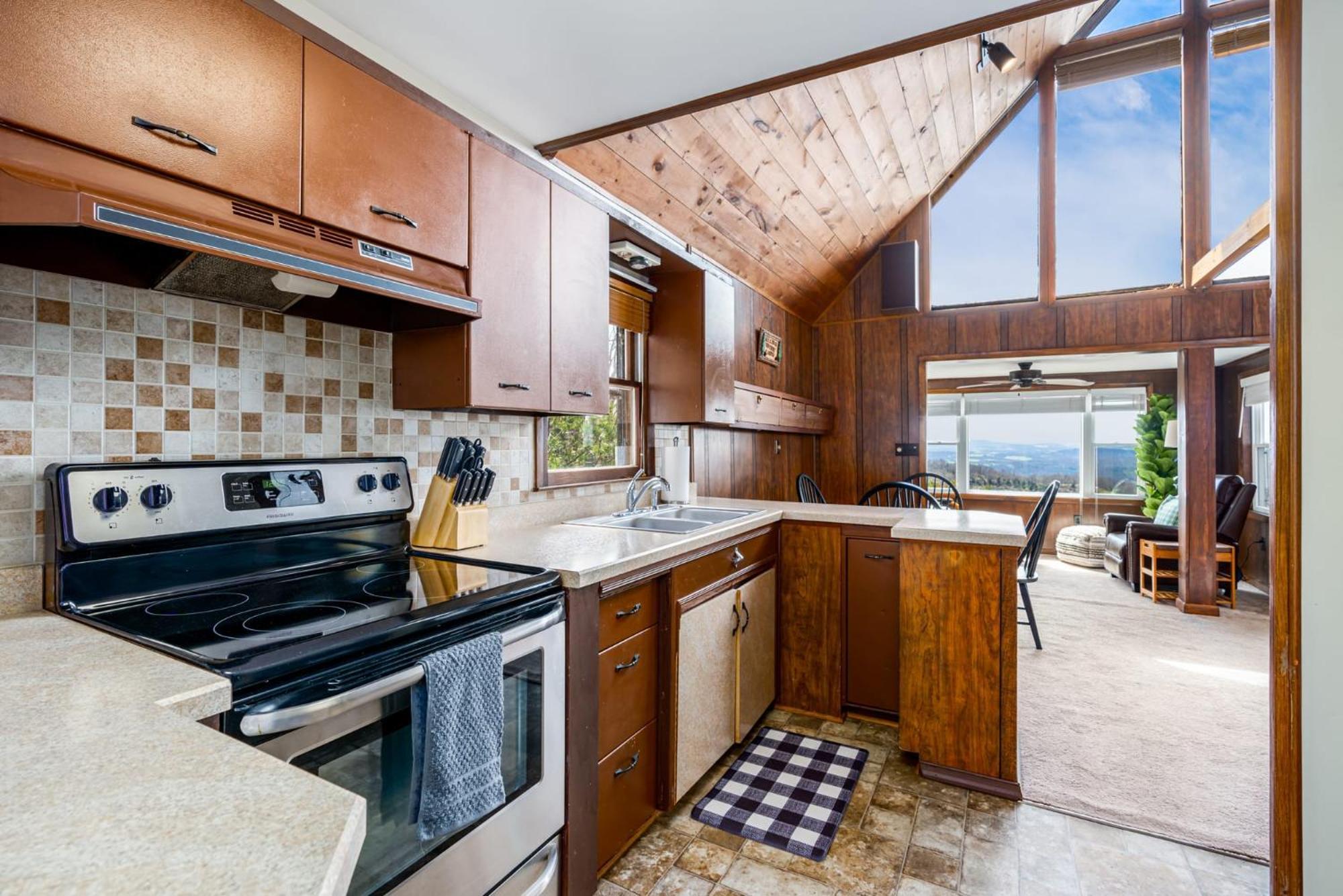 Mountaintop Views, Hot Tub, Deck, Fire Pit & Wifi Augusta Exteriör bild